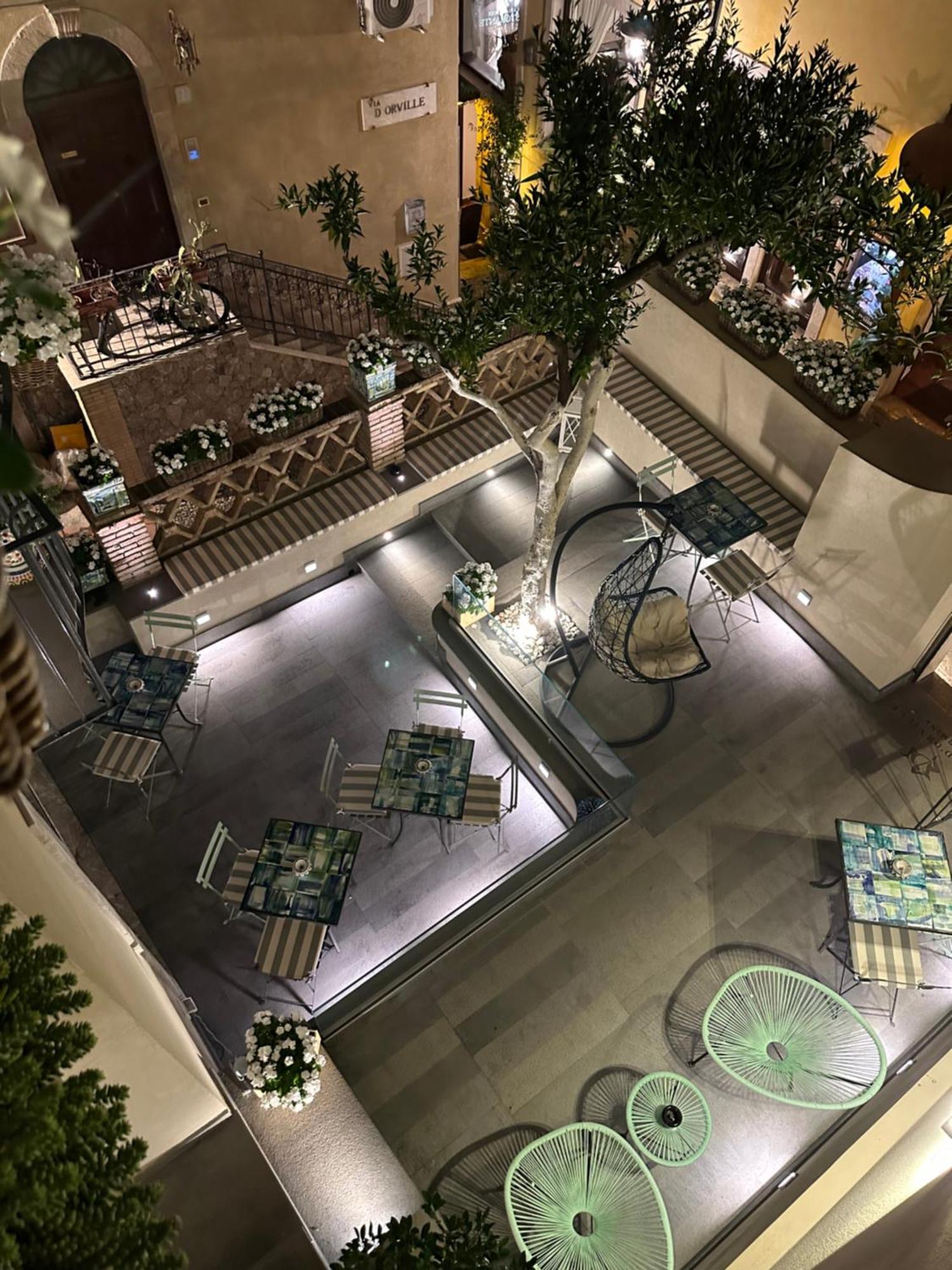 Villa D'Orville Luxury Suites 타오르미나 외부 사진