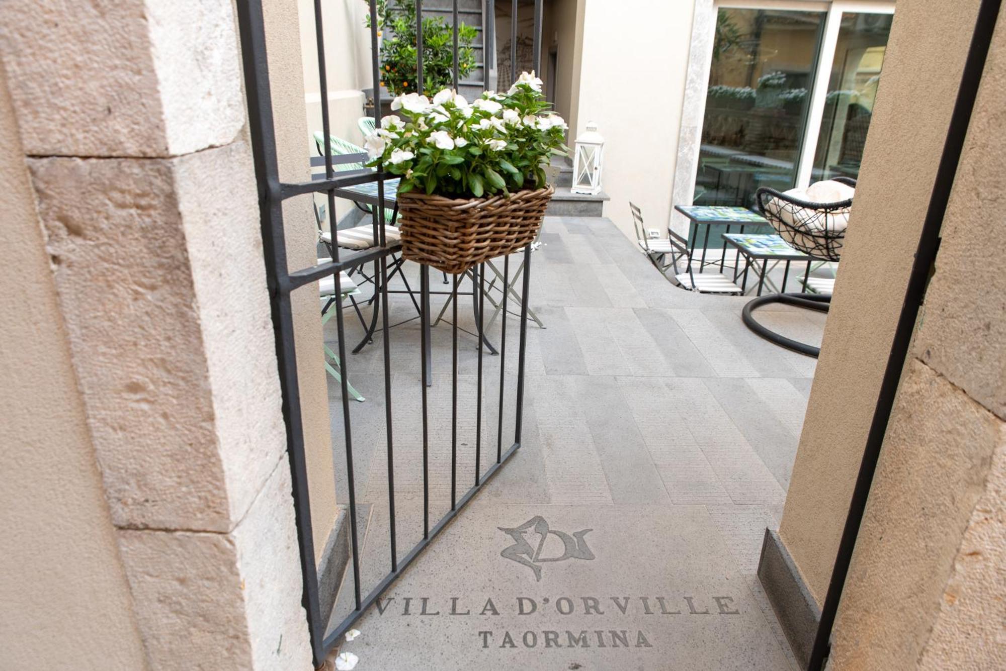 Villa D'Orville Luxury Suites 타오르미나 외부 사진